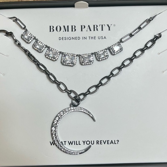Bomb Party Luxe Layers Silver and Black Crescent Necklace Set - Picture 1 of 3